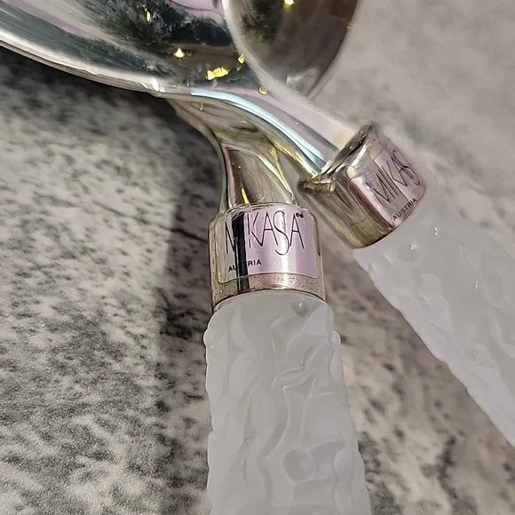 Mikasa Winter Holly Salad Serving Set - Picture 8 of 8